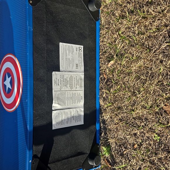 Marvel Blue Avengers Storage Bench - Picture 6 of 9